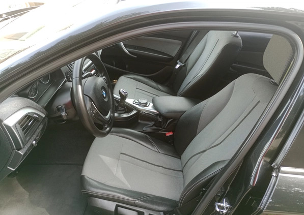 BMW Seria 1 cena 35999 przebieg: 220000, rok produkcji 2011 z Nowe Brzesko małe 742